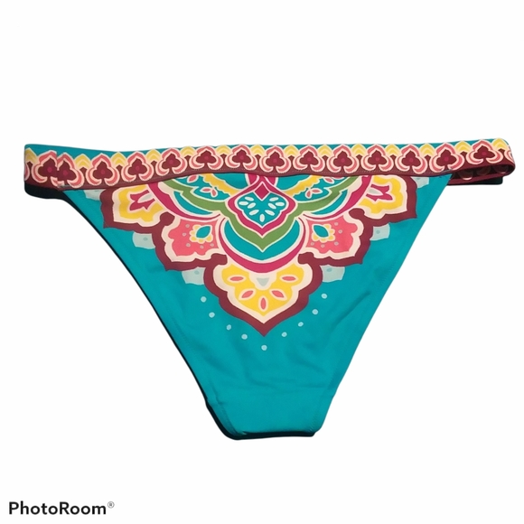 Victoria's Secret Bikini Bottoms - Picture 3 of 4